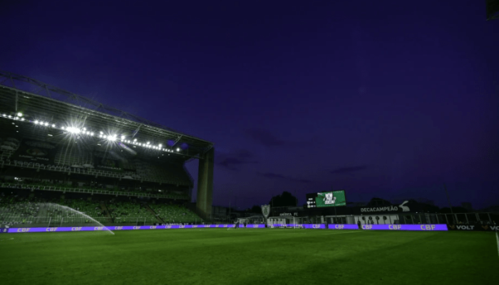 Independência, em Belo Horizonte  • Mourão Panda/América-MG