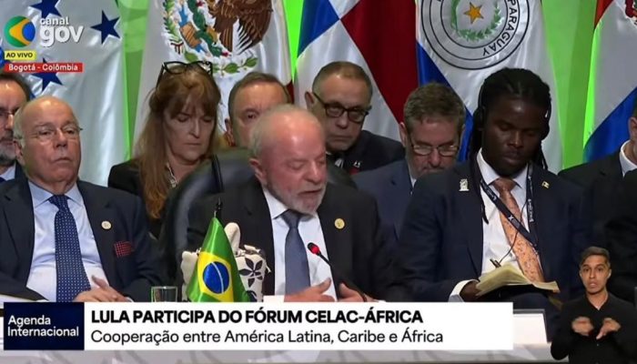 Presidente Lula discursa na Cúpula da Celac, em Bogotá  • Reprodução