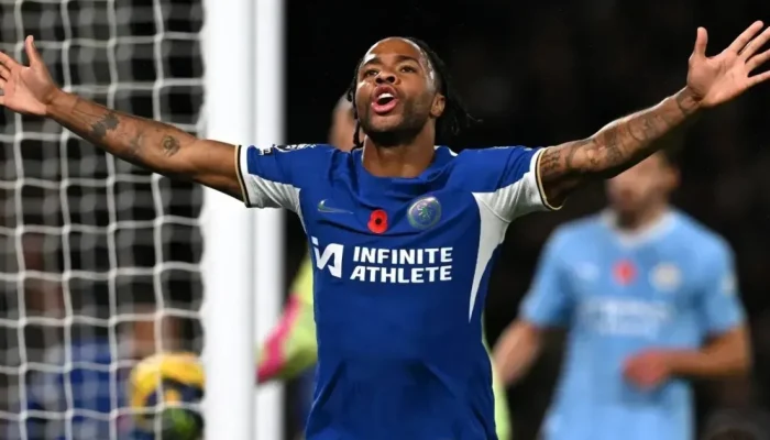 Sterling deixa a Inglaterra e fecha com o Feyenoord  • Divulgação/Chelsea