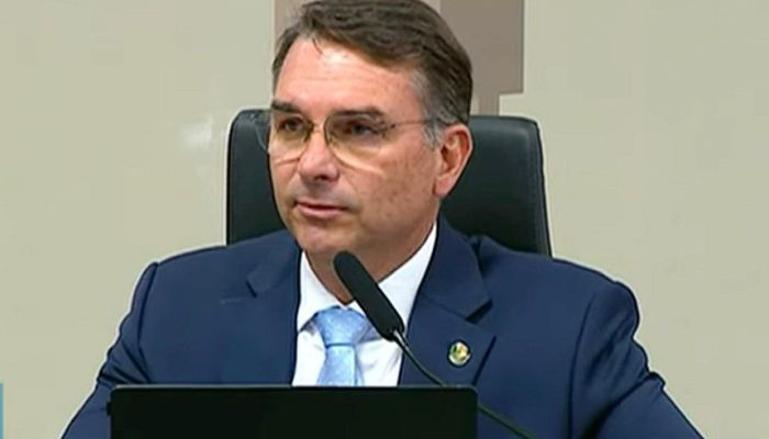 O senador e pré-candidato a presidência Flávio Bolsonaro  • Agência Senado