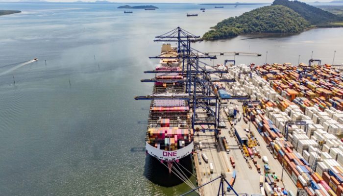 Claudio Neves/Portos do Paraná