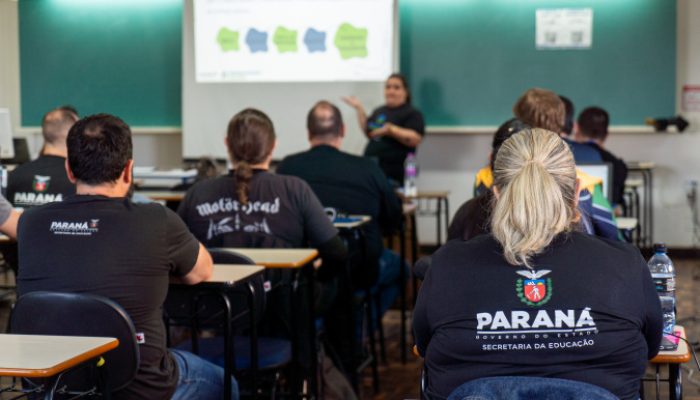 Paraná forma embaixadores da programação para fortalecer ensino de tecnologia nas escolasFoto:...