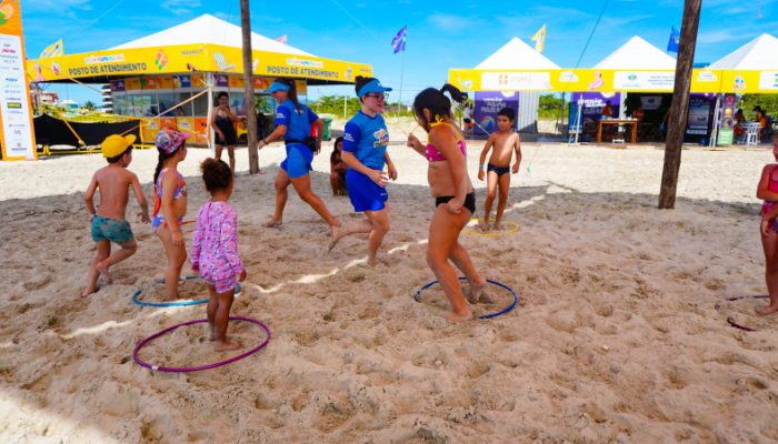 Postos fixos do Verão Maior Paraná registram mais de 120 mil atendimentos nos dois primeiros di...
