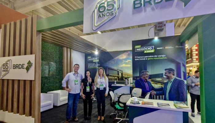 Na ExpoApras, BRDE leva crédito para expansão e soluções energéticas do setor supermercadist...