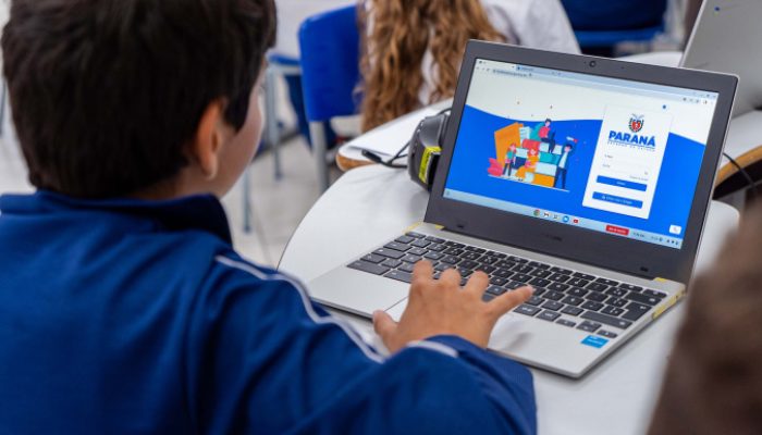 Escolas mais conectadas: investimentos da Educação em tecnologia superam R$ 220 milhões em 202...