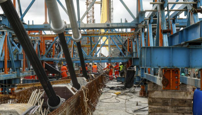 4º melhor do País: Paraná abre ano com saldo positivo de 18,3 mil postos de trabalhoFoto: Robe...