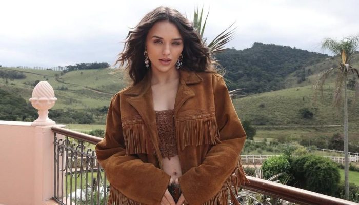 Rafa Kalimann conta que começou a fumar muito jovem  • Instagram/Rafa Kalimann