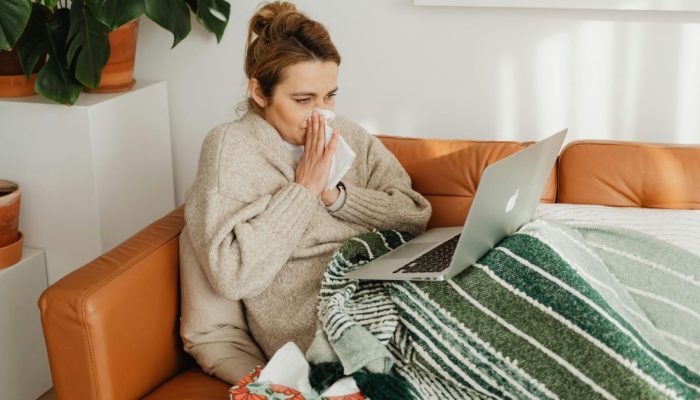 Resumos gerados por inteligência artificial do Google têm exposto usuários a riscos ao divulga...