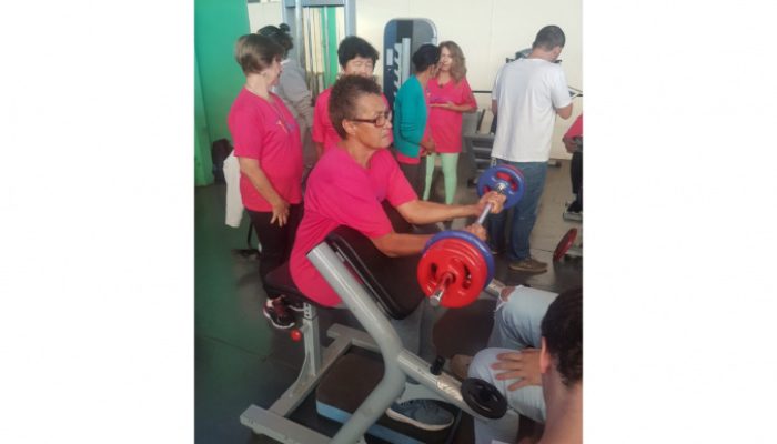 UEL: Revista internacional publica estudo sobre benefícios da musculação contra o envelhecimen...